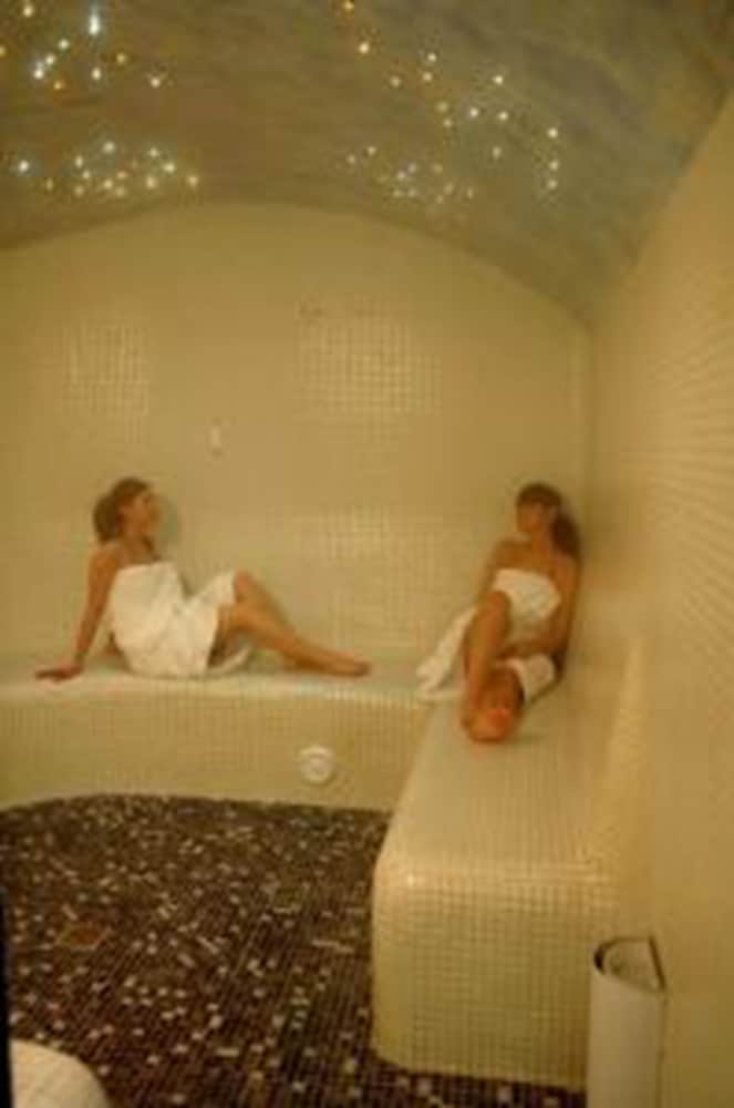 wuau hotel galanthus and spa