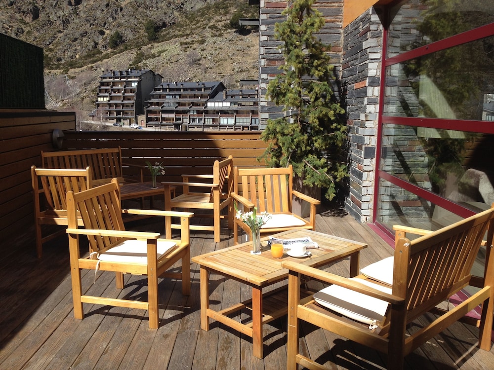 wuau hotel galanthus and spa