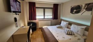 Hotel Callecanes,Poperinge>>Bailleul,3 star