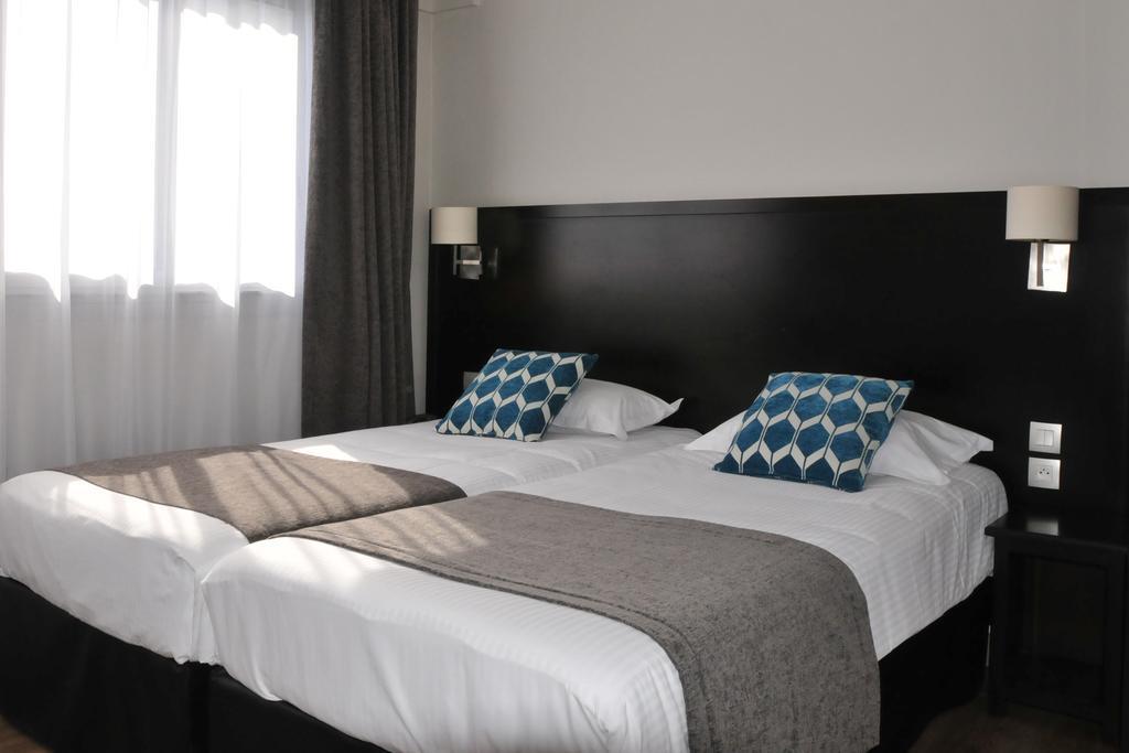 Hotel Des Quatrans,Caen>>Bayeux,3 star