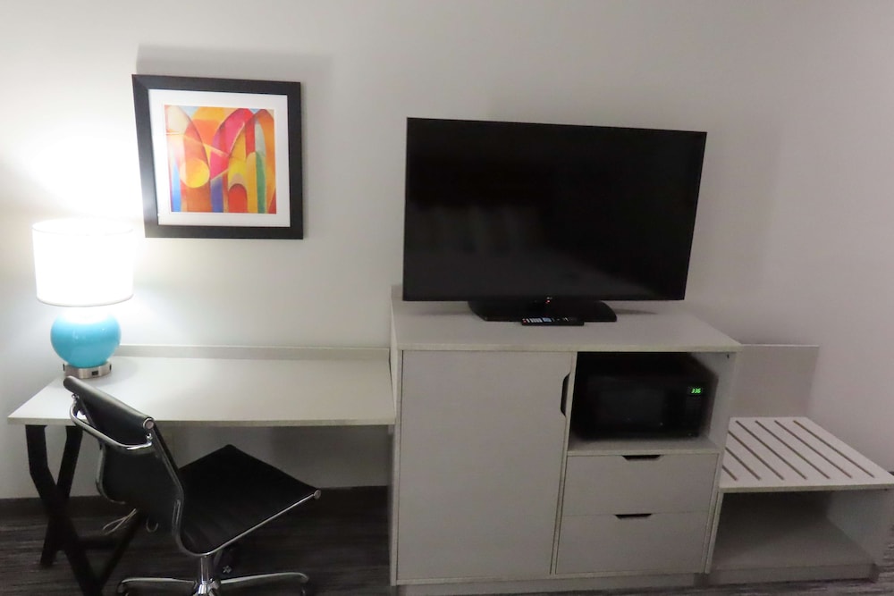 best western heritage inn and suites