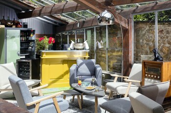 contact hotels le savigny and spa