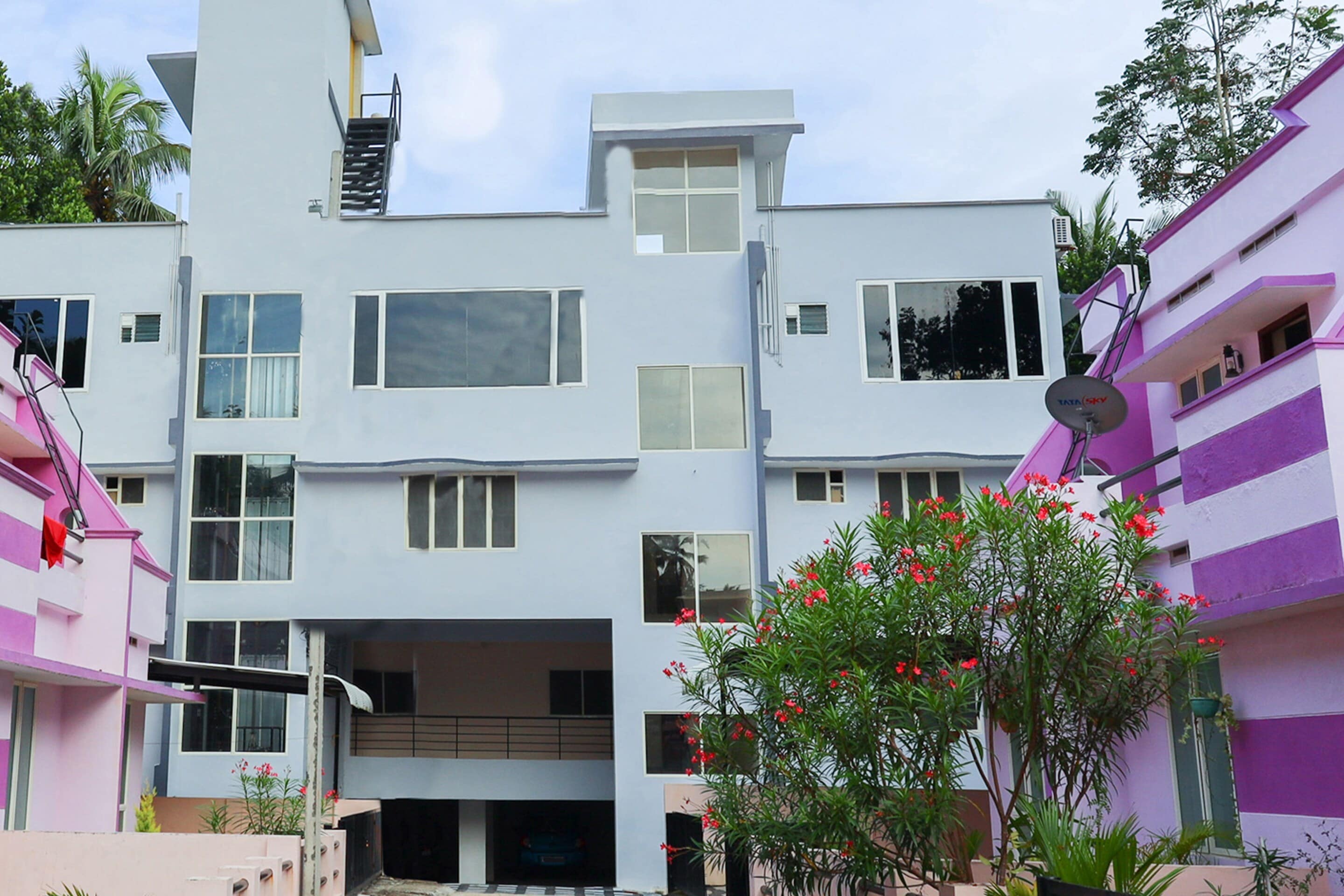 capital o 65916 companion leisure homes