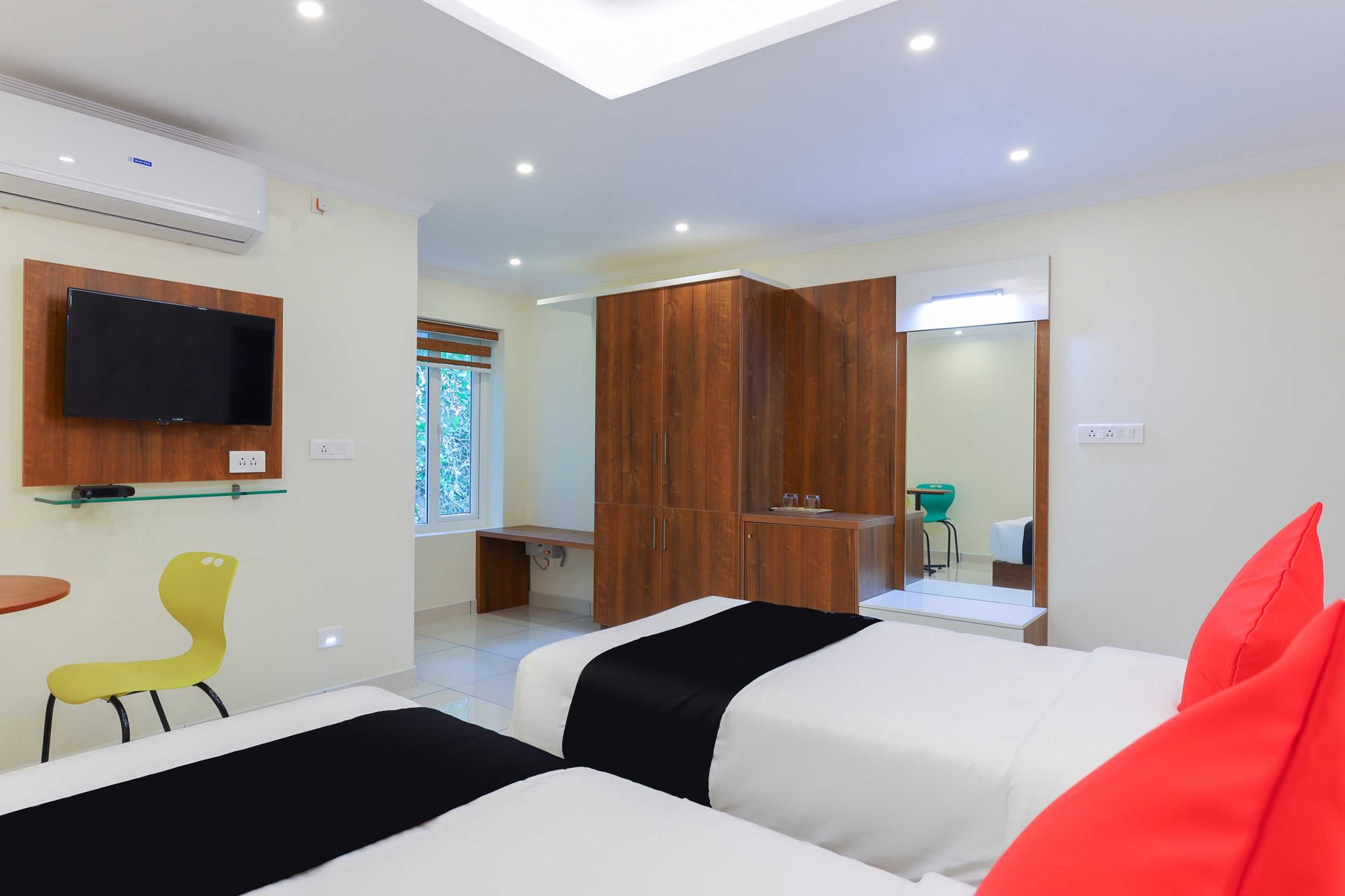 capital o 65916 companion leisure homes