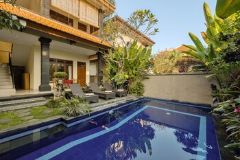 gora house bali