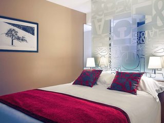 Hotel Mercure Villefranche-Sur-Saone,Near Musee Paul Dini,4 star