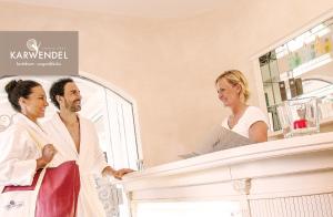 alpenhotel karwendel adults only