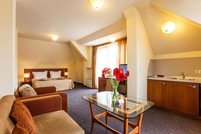 sofia place hotel by hmg