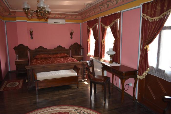 family hotel at renaissance square