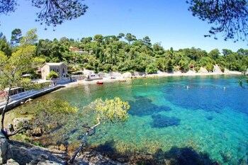 La Voile,Le Castellet>>Bormes-Les-Mimosas,3 star