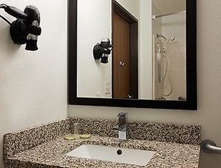 Baymont By Wyndham Cedar Rapids,Cedar Rapids - Iowa City>>Cedar Rapids,3 star