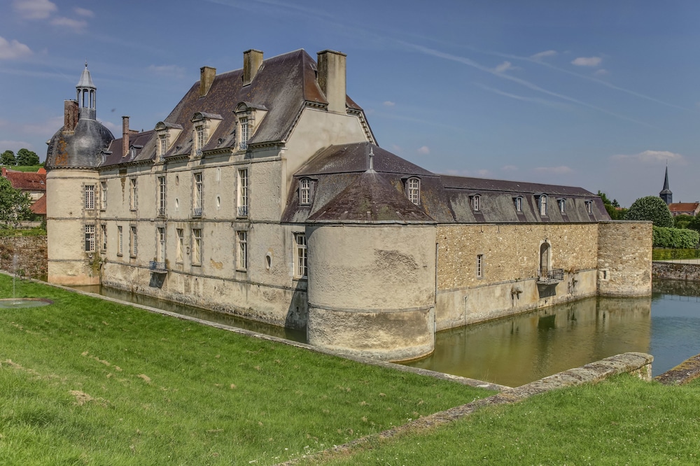 chateau detoges