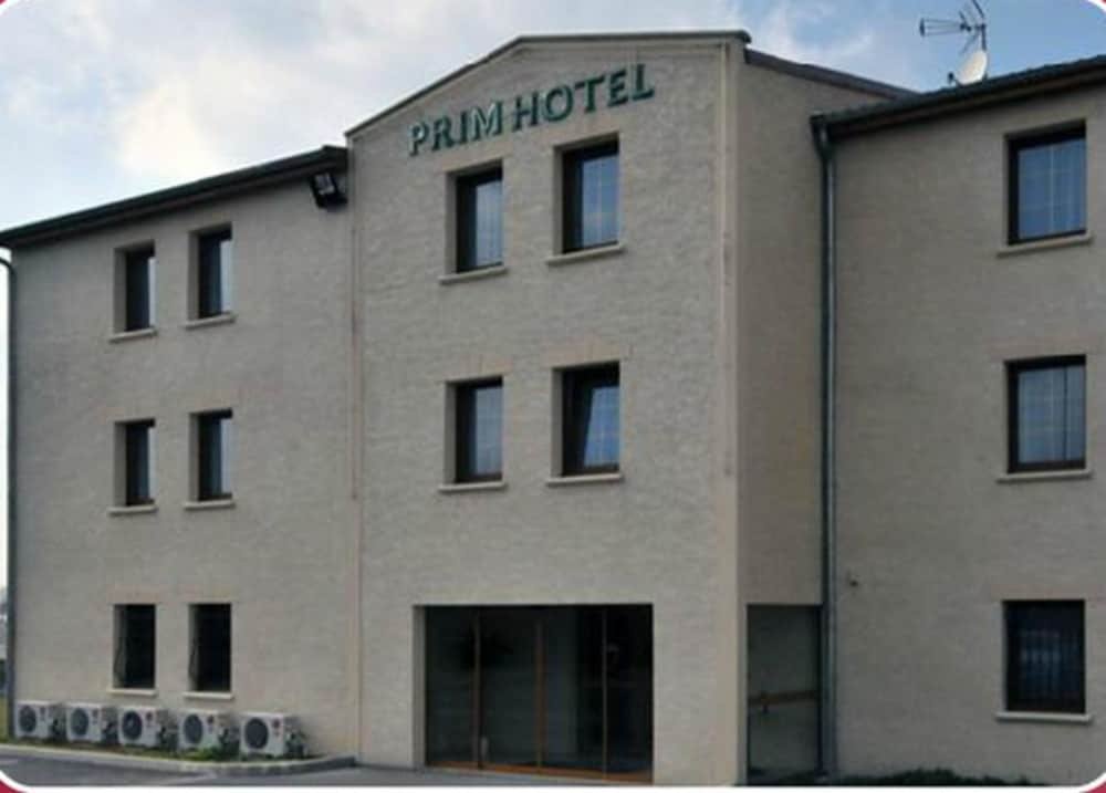 prim hotel