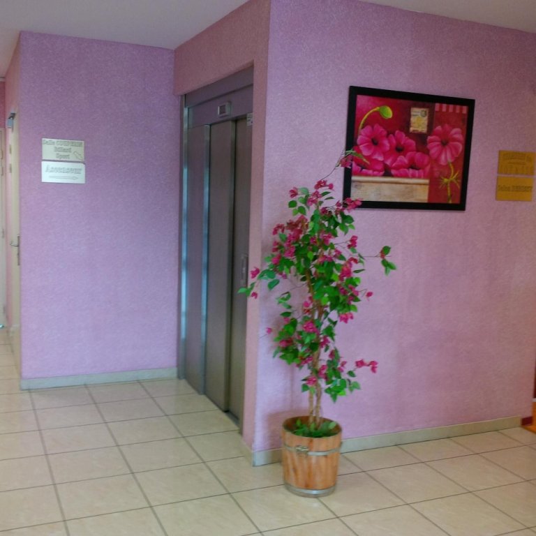 prim hotel
