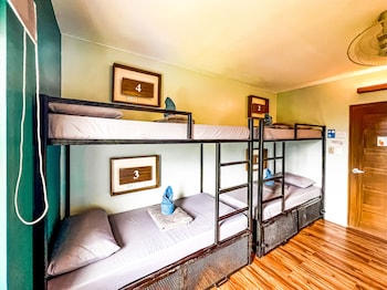outpost hostel coron adults only