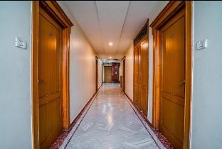 hotel tara international