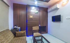 hotel tara international