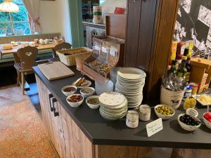 Hotel Garni Landhaus Traunbachhausl,Near Barthlomaus Schmucker Heritage Museum,3 star