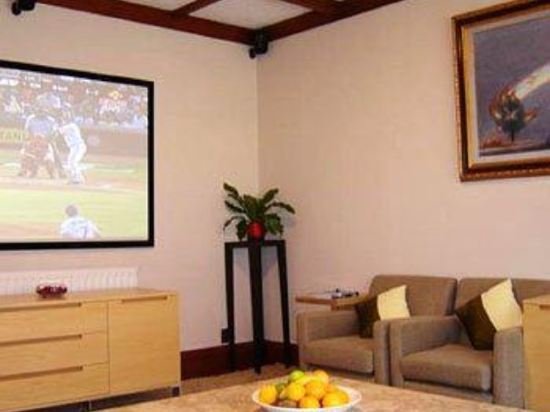 lake lodge bandb rotorua adults only