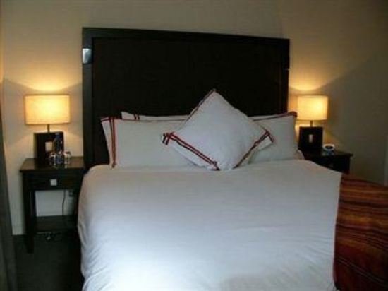 lake lodge bandb rotorua adults only