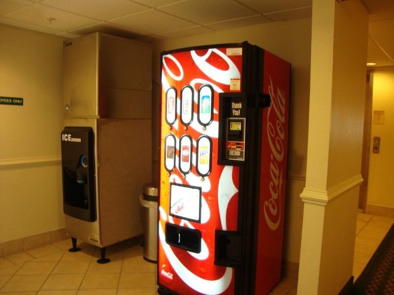 red roof inn and suites biloxi