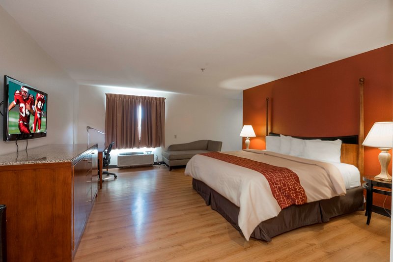 red roof inn and suites biloxi