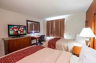 red roof inn and suites biloxi