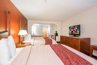 red roof inn and suites biloxi