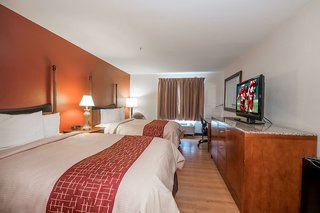 red roof inn and suites biloxi