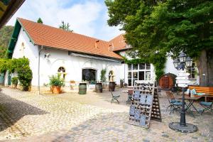 Hotel Annaberg,Bad Durkheim>>Bad Duerkheim,4 star