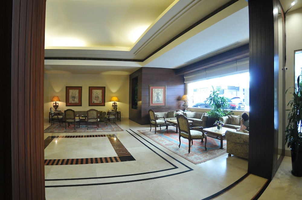 casa d or hotel