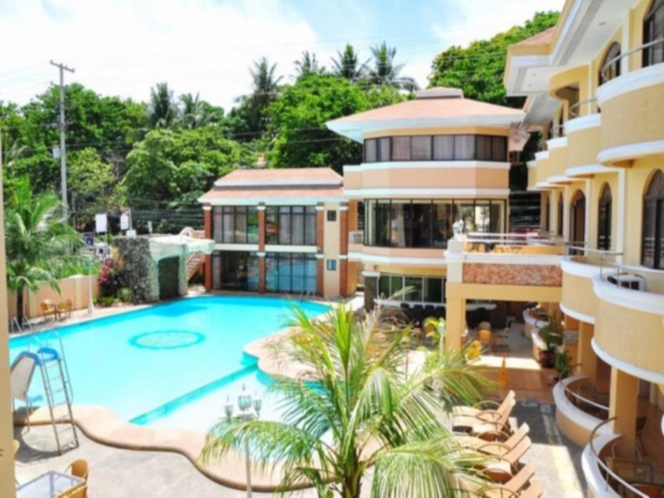 boracay holiday resort