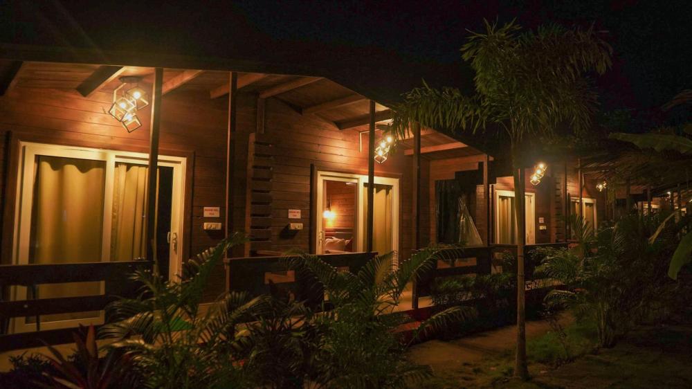 arambol lake resort