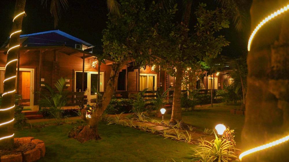 arambol lake resort