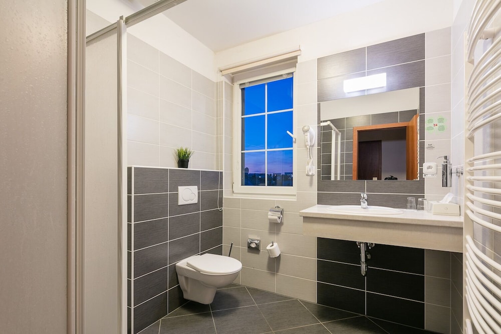 wine wellness hotel amande