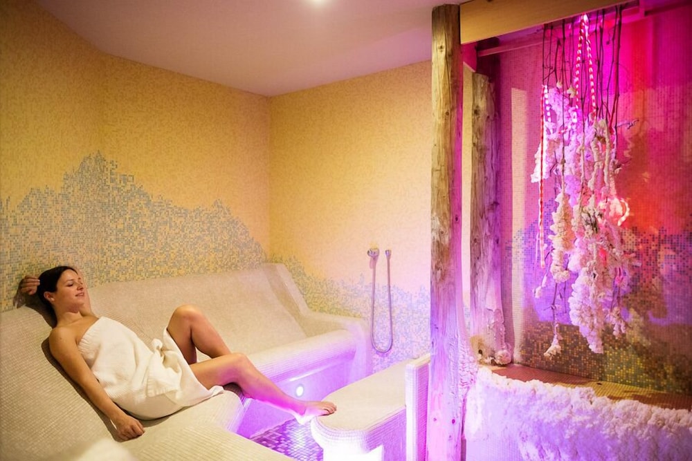 wine wellness hotel amande