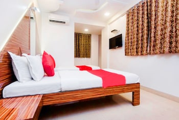 hotel new elite inn hostel