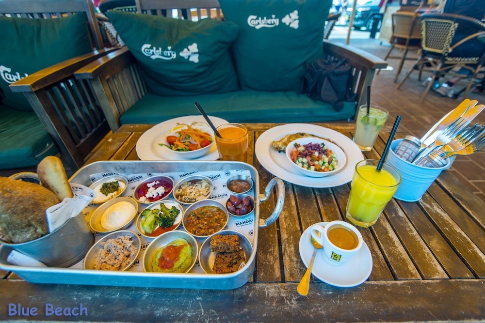 spacious sea view apartment