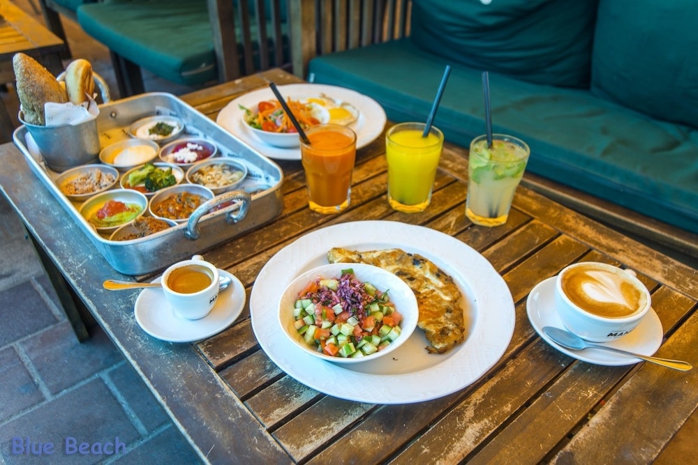 spacious sea view apartment