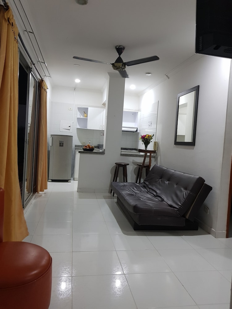 apartamentos playa rodadero