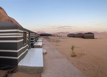 wadi rum desert bedouin life