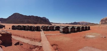 ali wadi rum moon camp