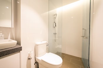 establishement by sleepy bear