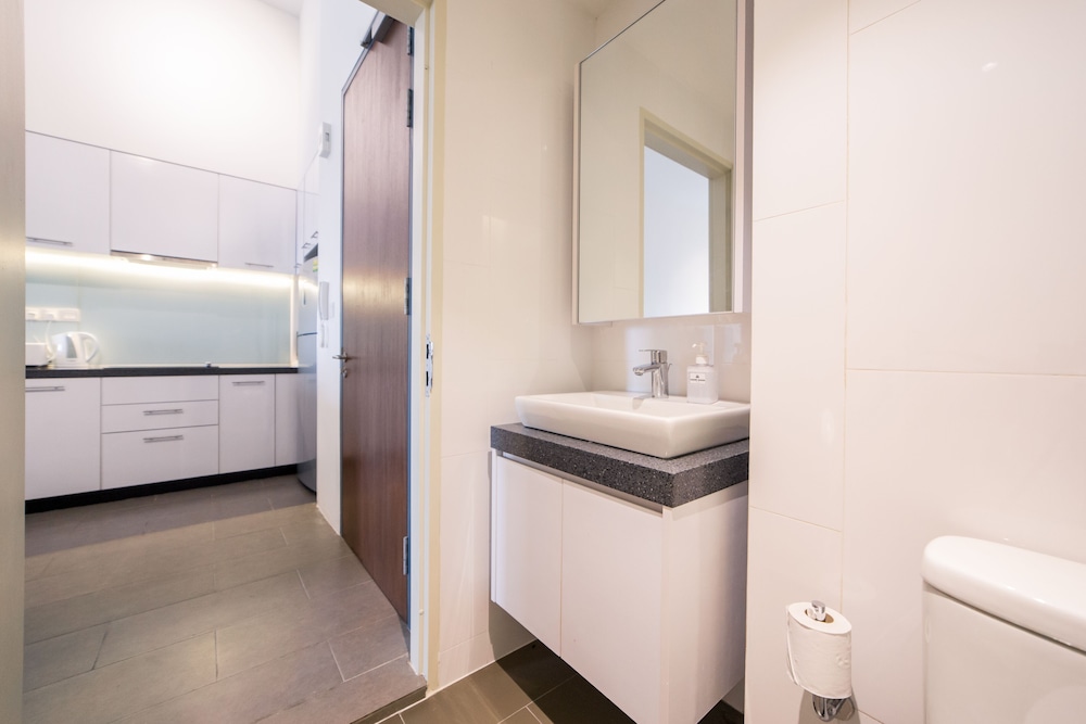 establishement by sleepy bear