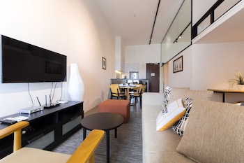 establishement by sleepy bear