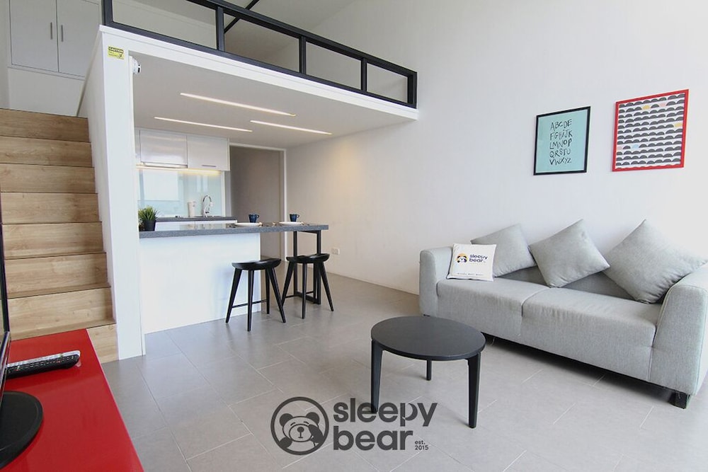 establishement by sleepy bear