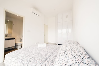 establishement by sleepy bear