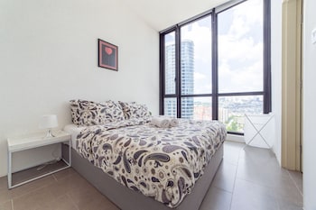 establishement by sleepy bear