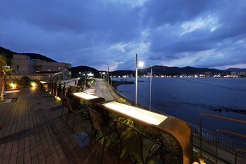 daylight lagomar pension