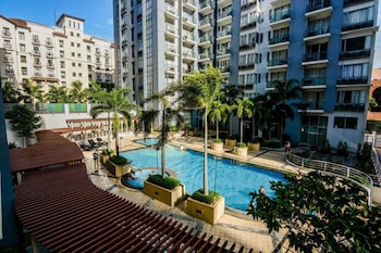 hnm management one palm tree villas